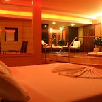 Motel Sunny (Adults Only)
