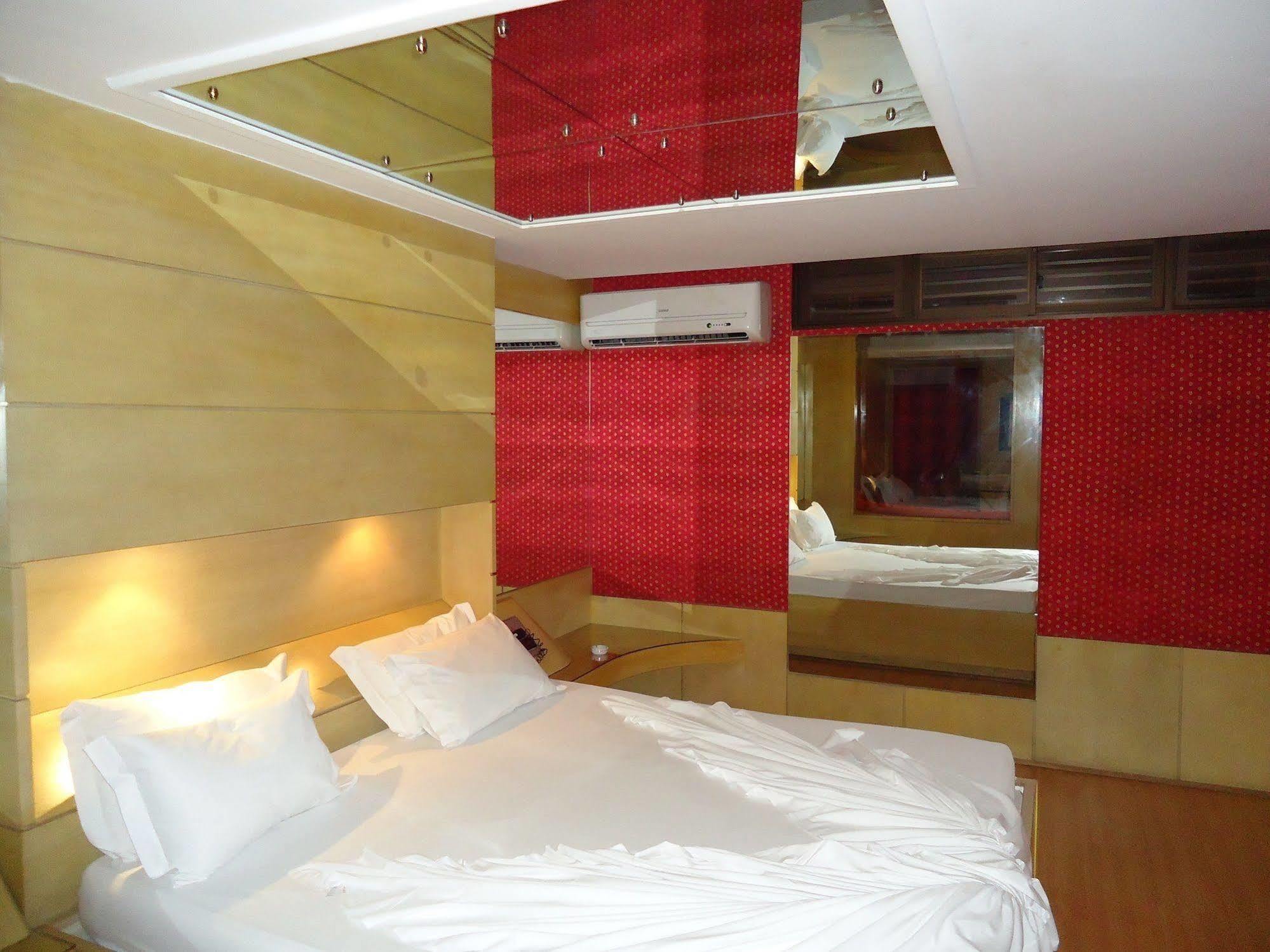 Sunny (adults Only) Love hotel 3*